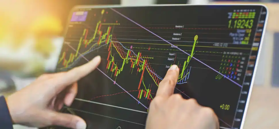Types of Analysis in Trading: Technical or Fundamental?